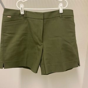 WHBM 5” Olive Shorts